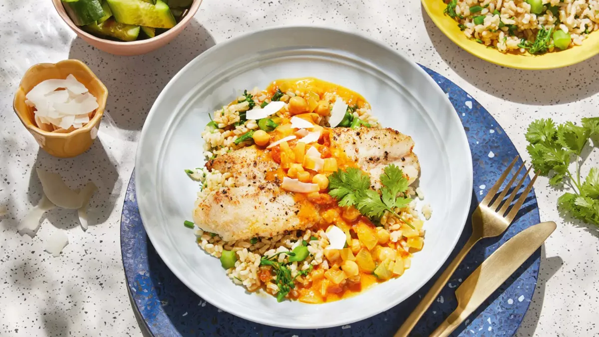 Coconut Lime Fish with Cauliflower Rice